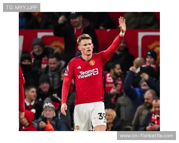 库尼亚破门后滑跪庆祝，曼联四度领先却难守胜果