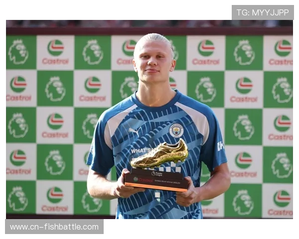 哈兰德双响助曼城逆转，挪威射手继续领跑英超金靴榜